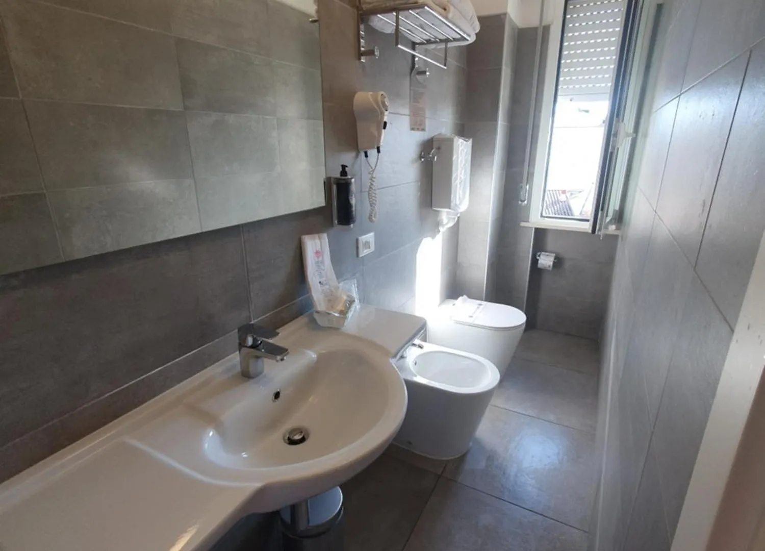 Hotel Kursaal بيلاريا-إيجيا مارينا