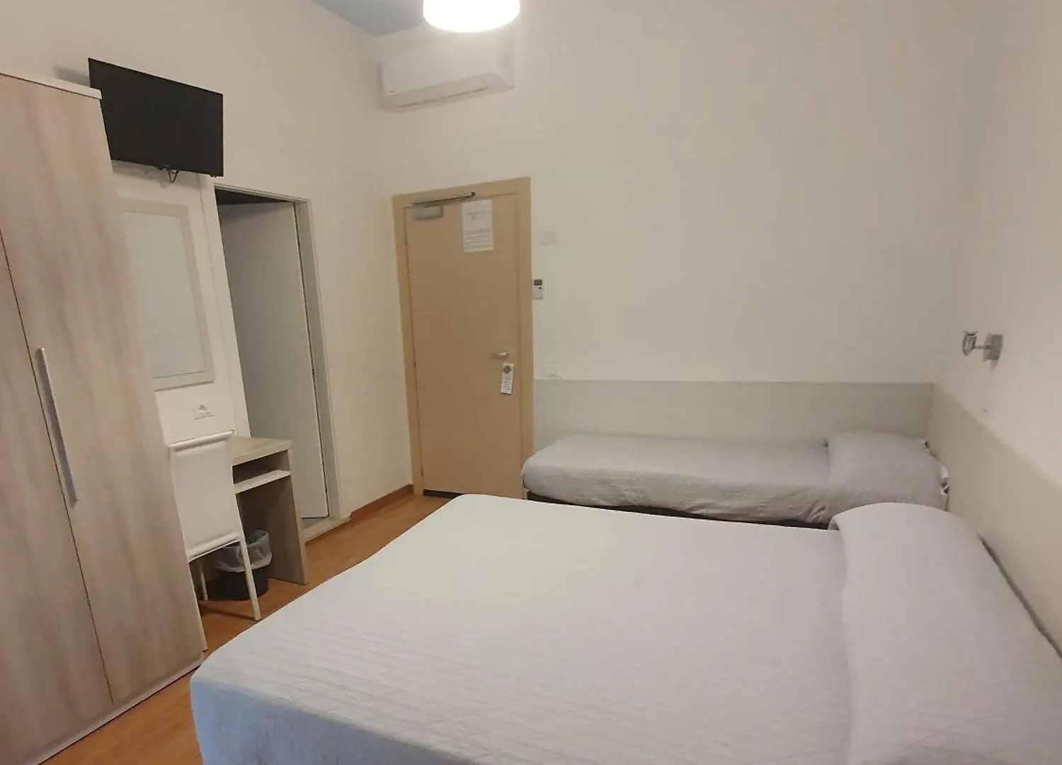 בלריה-איגאה מרינה Hotel Kursaal 3*, בלריה-איגאה מרינה